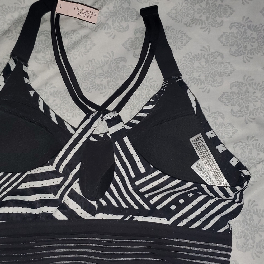 Sport bra - Picture 2 of 3
